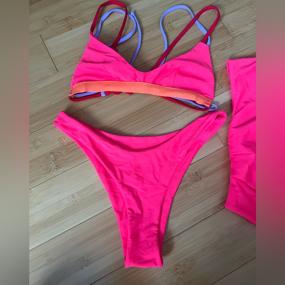 3pc SKIMPY BIKINI with Rash guard